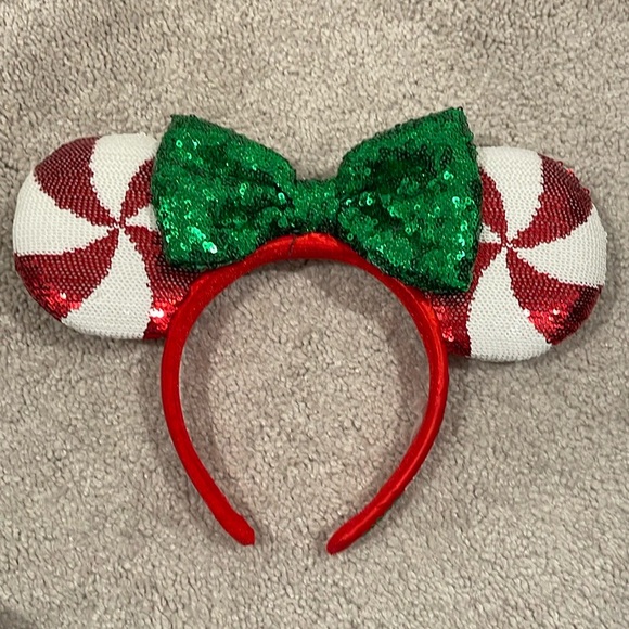 Disney Parks Minnie Mouse Christmas Ears - Picture 1 of 4